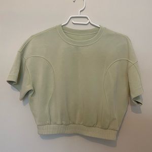 Lululemon Cropped T